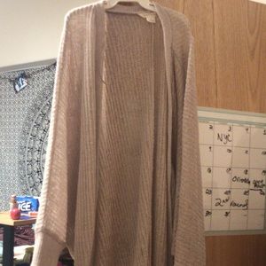 Cream colored Aeropostale 3/4 sleeved cardigan